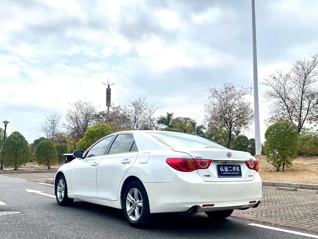Toyota Reiz 2010 2.5S