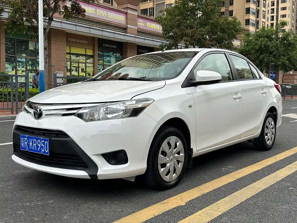 Toyota Vios 2015