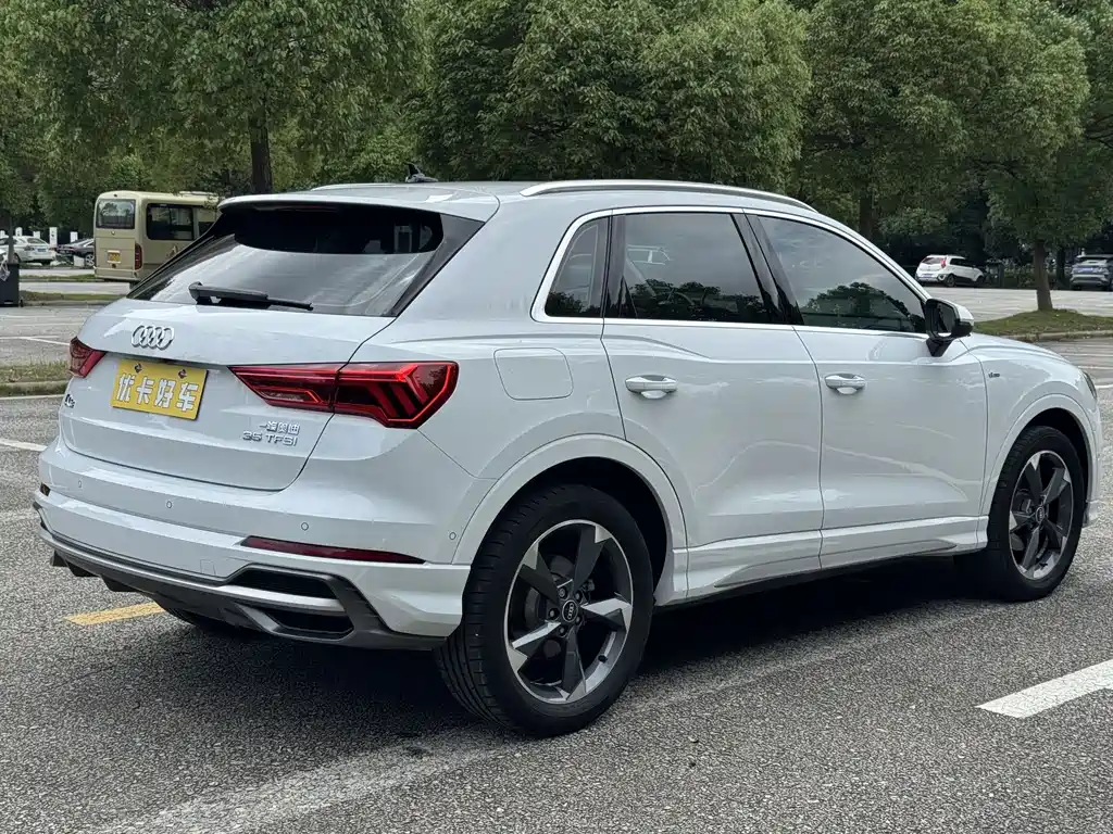 Audi Q3 — миниатюра 3