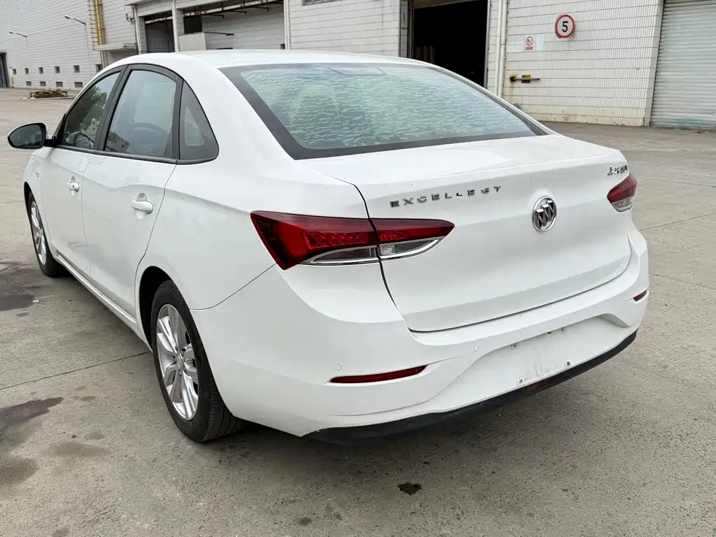 Buick Excelle — миниатюра 6