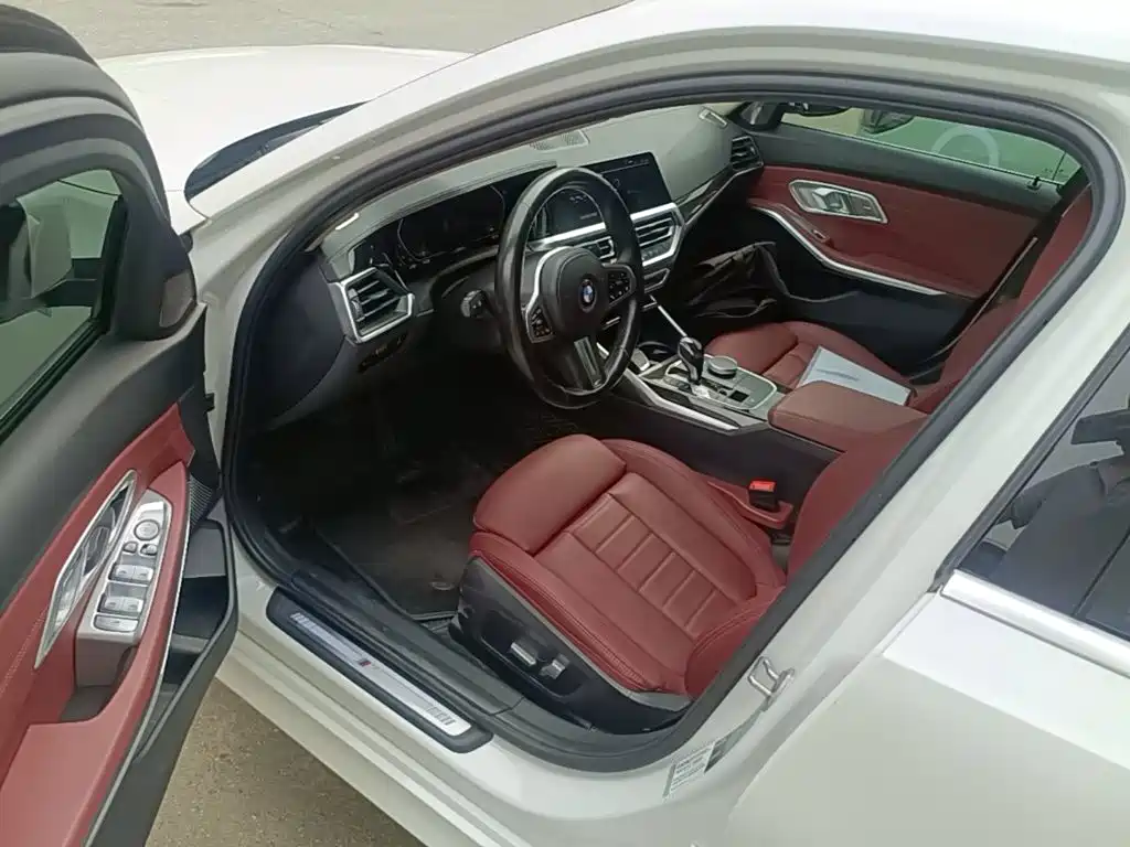 BMW 3 Series — миниатюра 16
