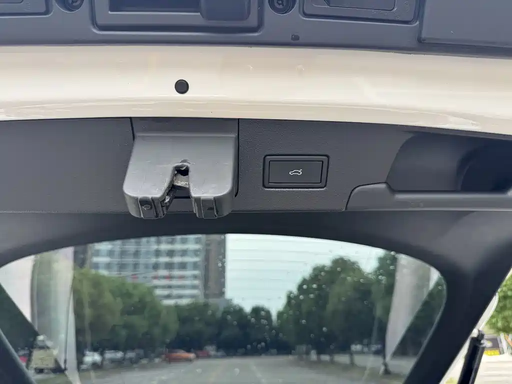 Volkswagen Lamando — миниатюра 23