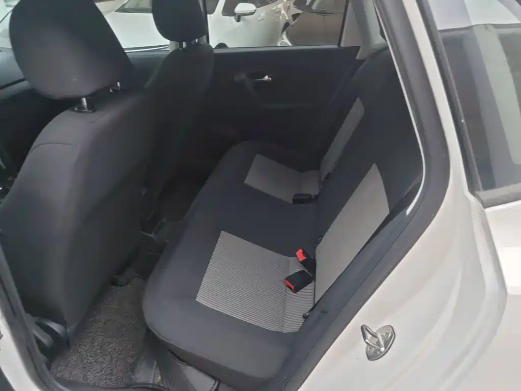 Volkswagen Polo — миниатюра 17