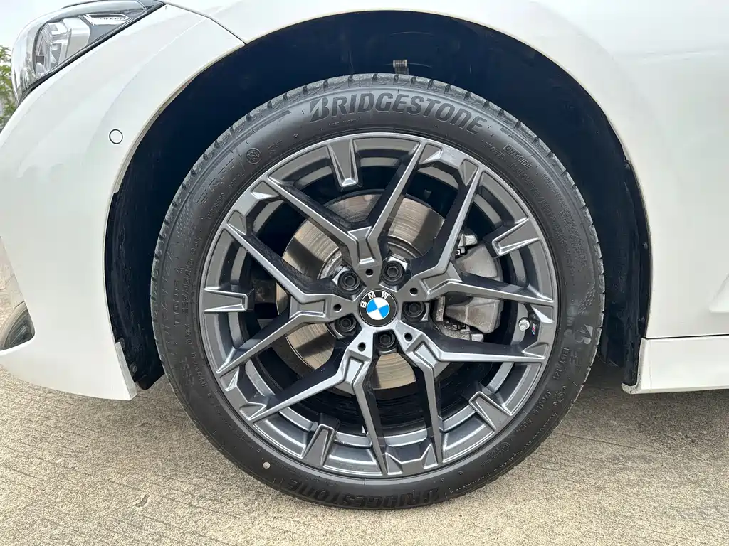 BMW 3 Series — миниатюра 6