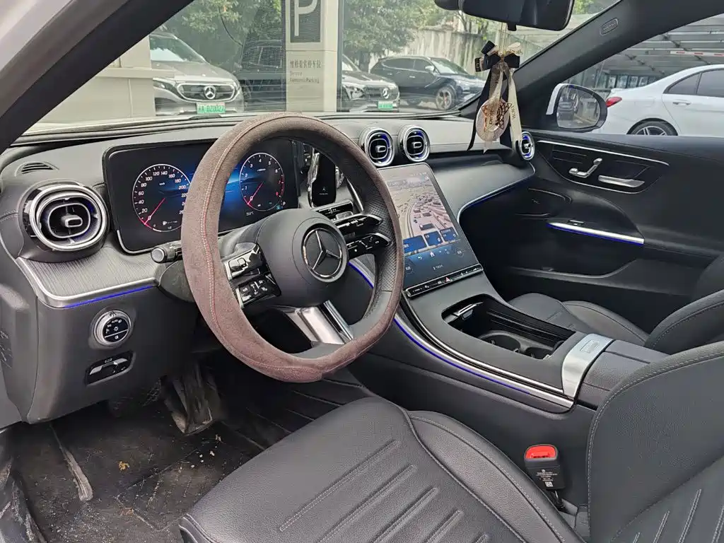 Mercedes-Benz C-Class — миниатюра 14