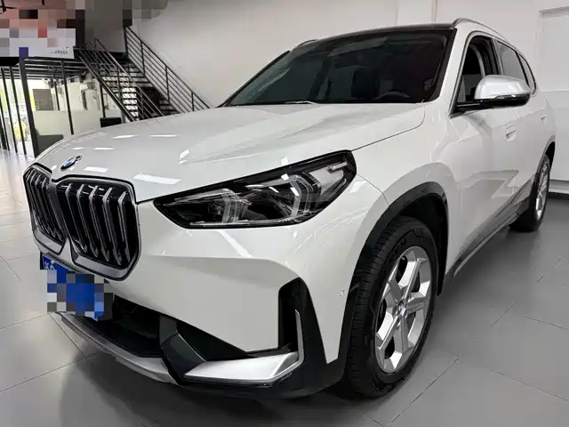 BMW  X1 2023