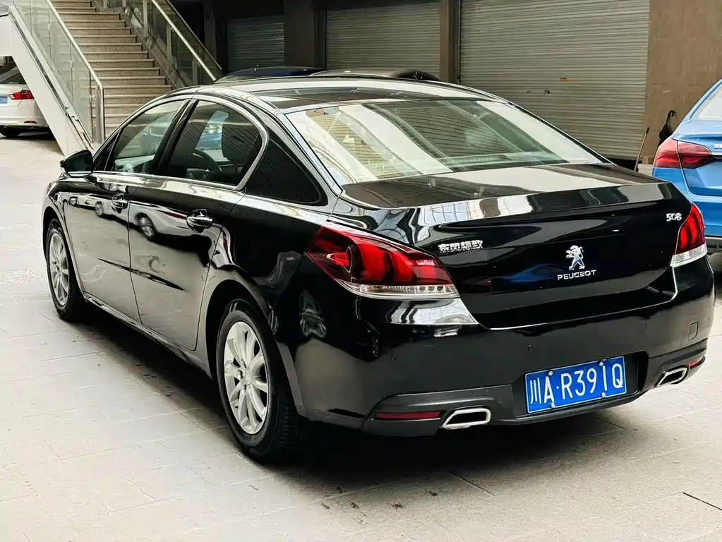 PEUGEOT 508
