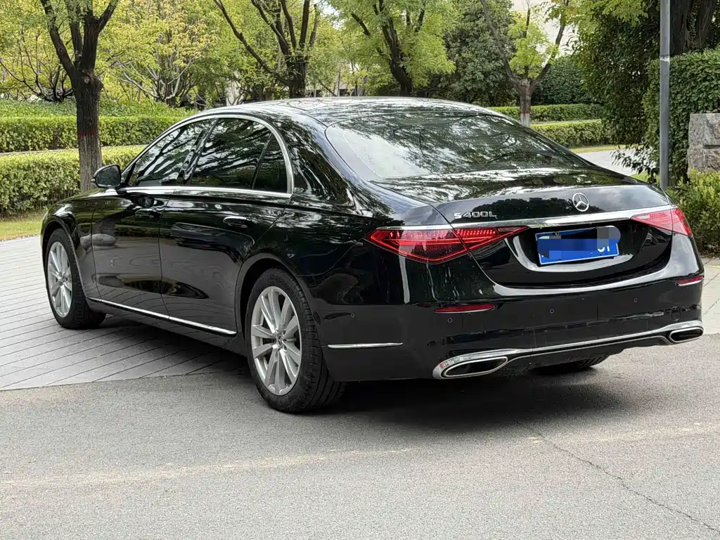 Mercedes-Benz S-Class — миниатюра 7