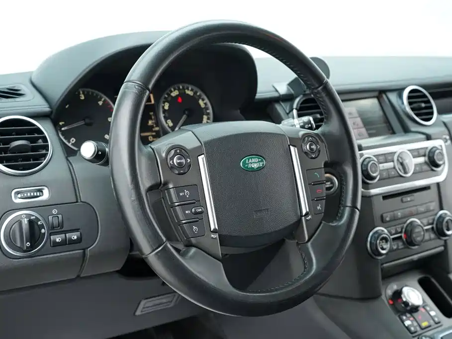 Land Rover Discovery — миниатюра 8