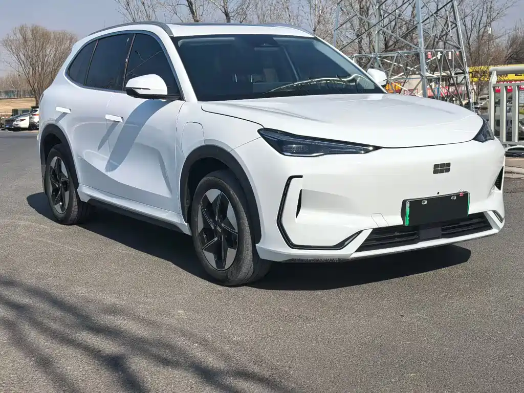 GEELY GALAXY GALAXY E5