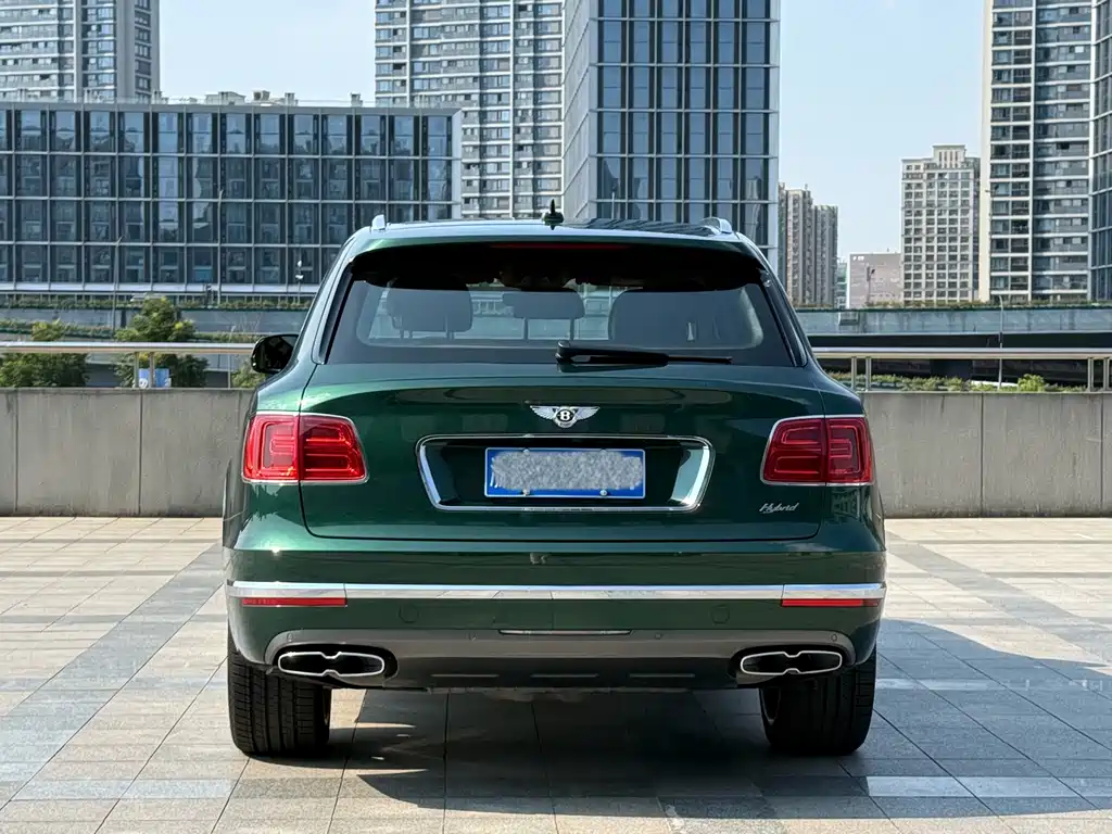 Bentley Bentayga PHEV — миниатюра 8
