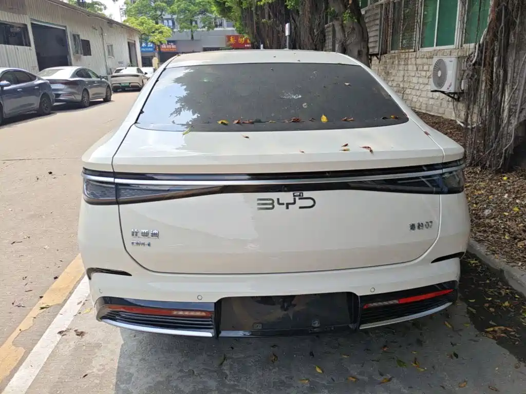 BYD Seal 07 DM-i — миниатюра 6