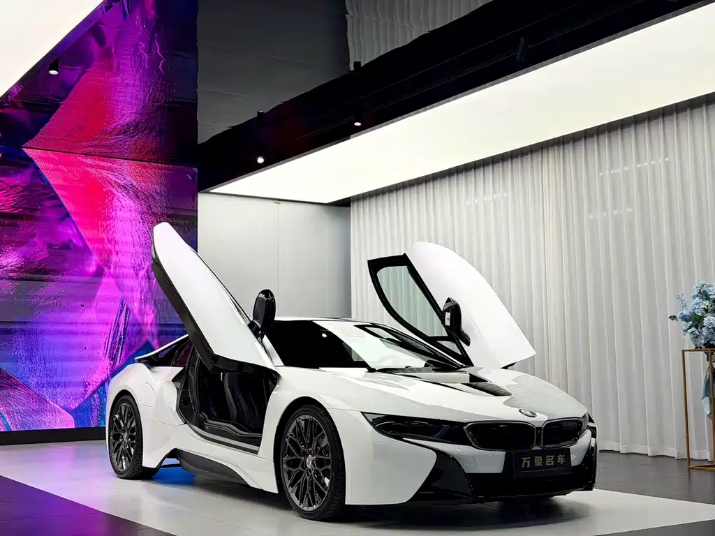 BMW i8 — миниатюра 5