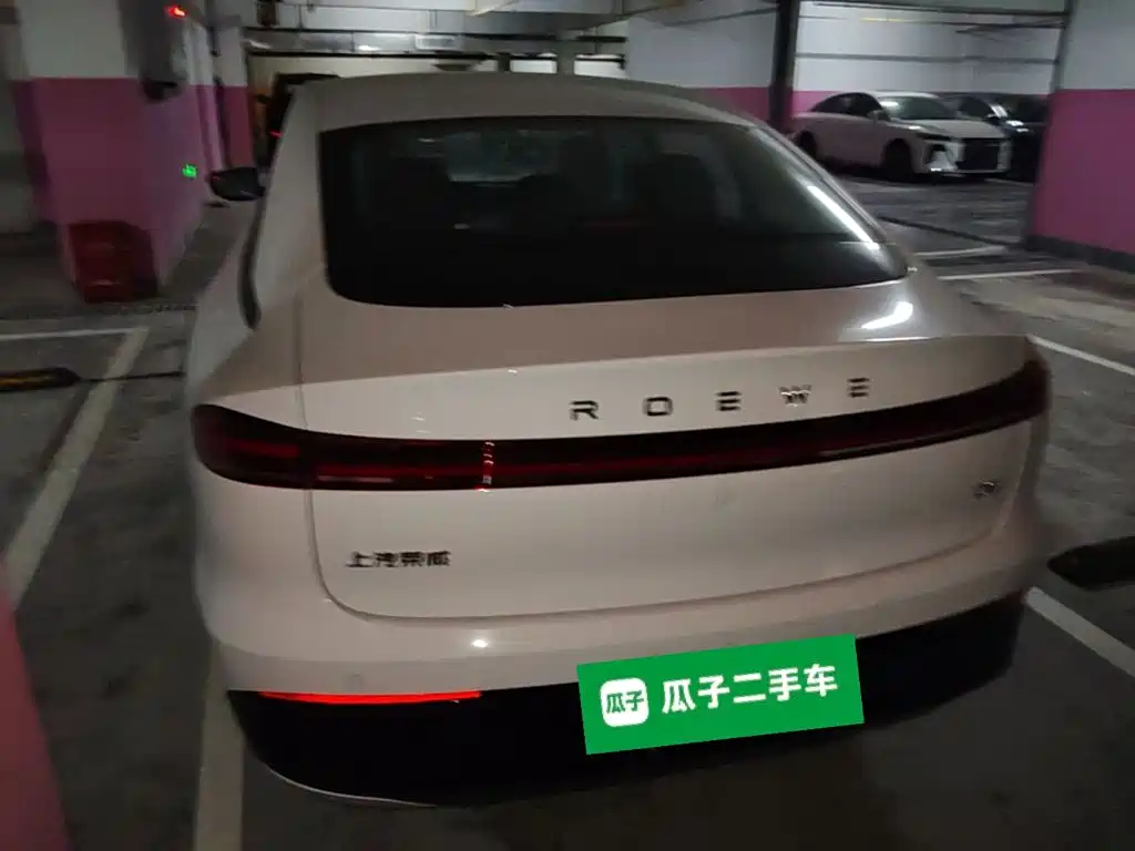 Roewe D6 2025 450km