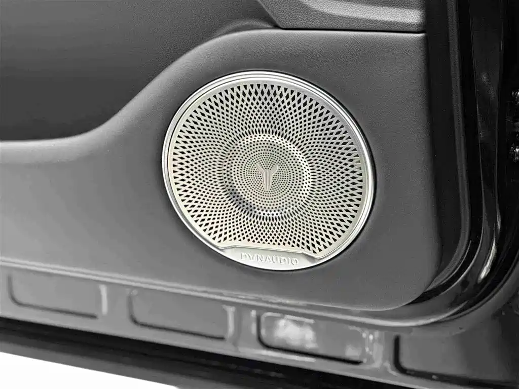 VOYAH FREE — миниатюра 16