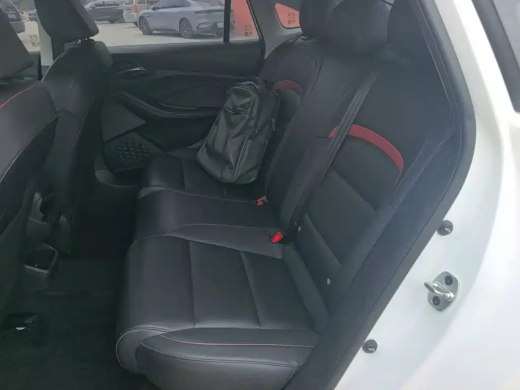 MG MG5 — миниатюра 17
