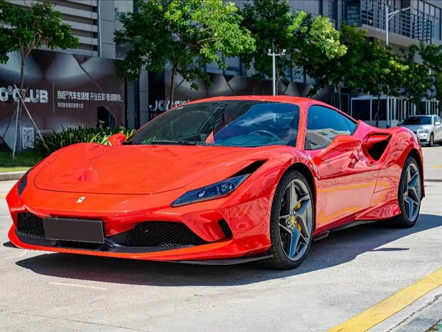 Ferrari F8