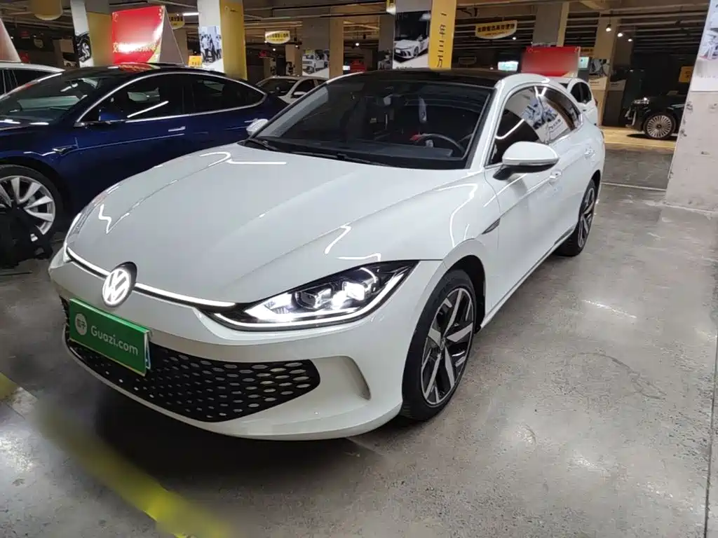 Volkswagen Lamando — миниатюра 2
