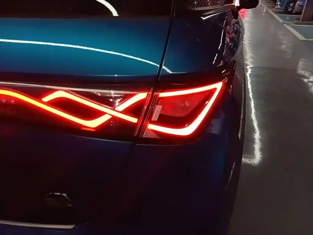 BYD Dolphin — миниатюра 8