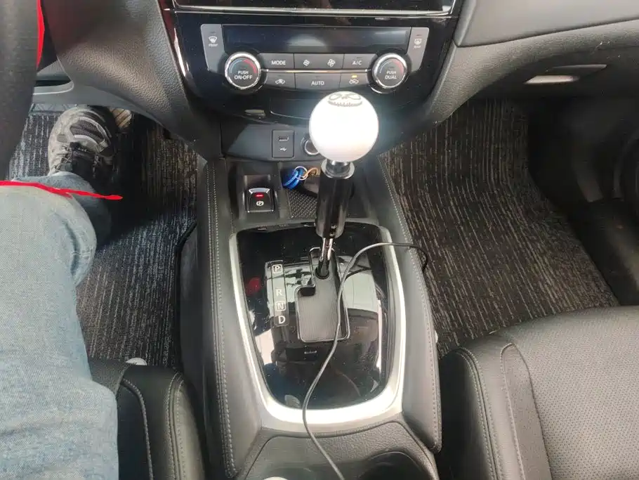 Nissan X-Trail — миниатюра 16