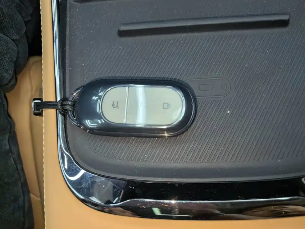 Leapmotor Leapmotor C01 — миниатюра 9