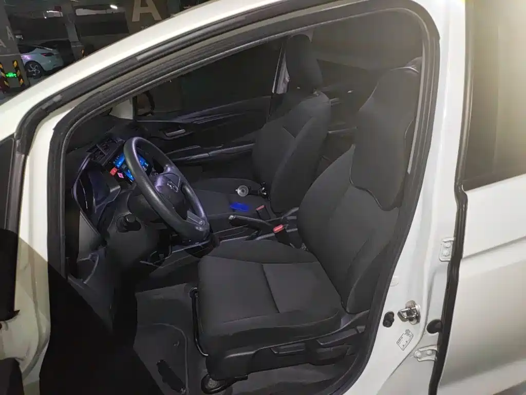 Honda Fit — миниатюра 16