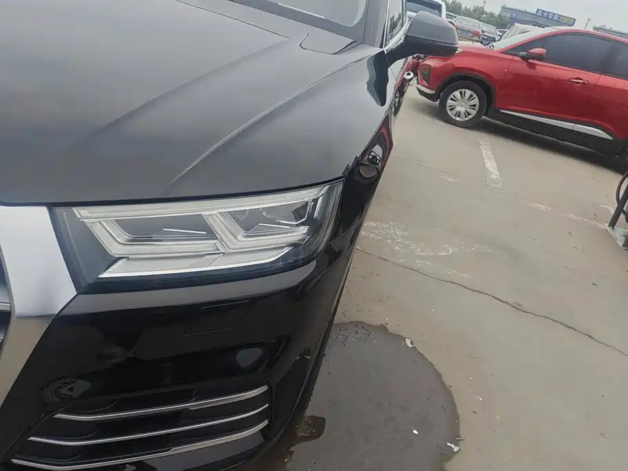 Audi Q5L 2018 40 TFSI Fashion V