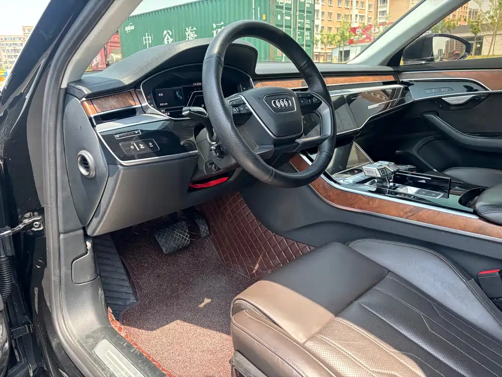 Audi A8 2018 A8L 55 TFSI quattro Premium