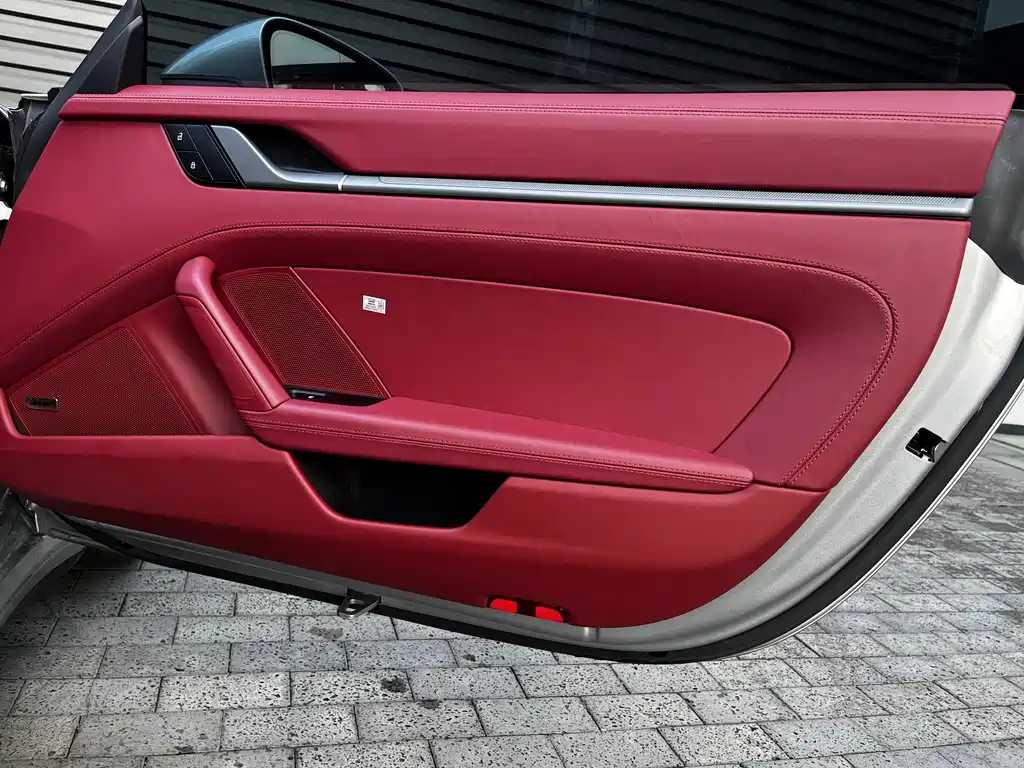 Porsche 911 — миниатюра 12