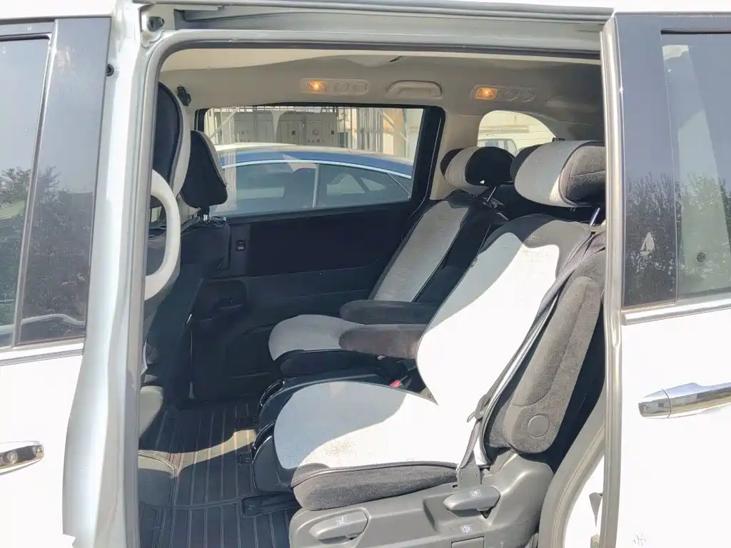 Honda Odyssey — миниатюра 15