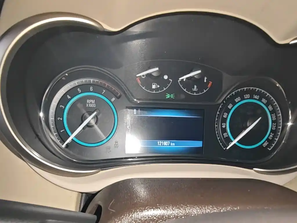 Buick LaCrosse — миниатюра 12