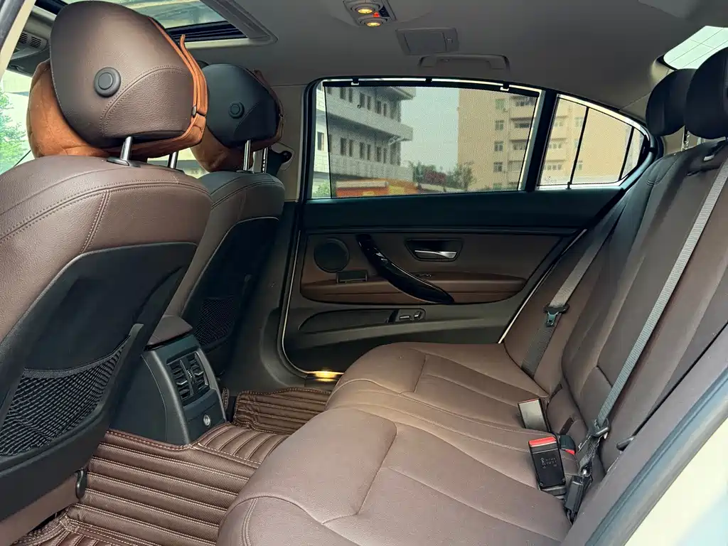 BMW 3 Series — миниатюра 21