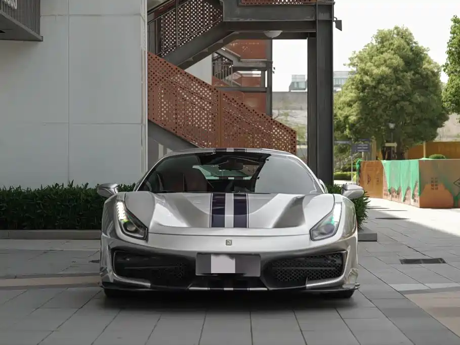 Ferrari 488 — миниатюра 2