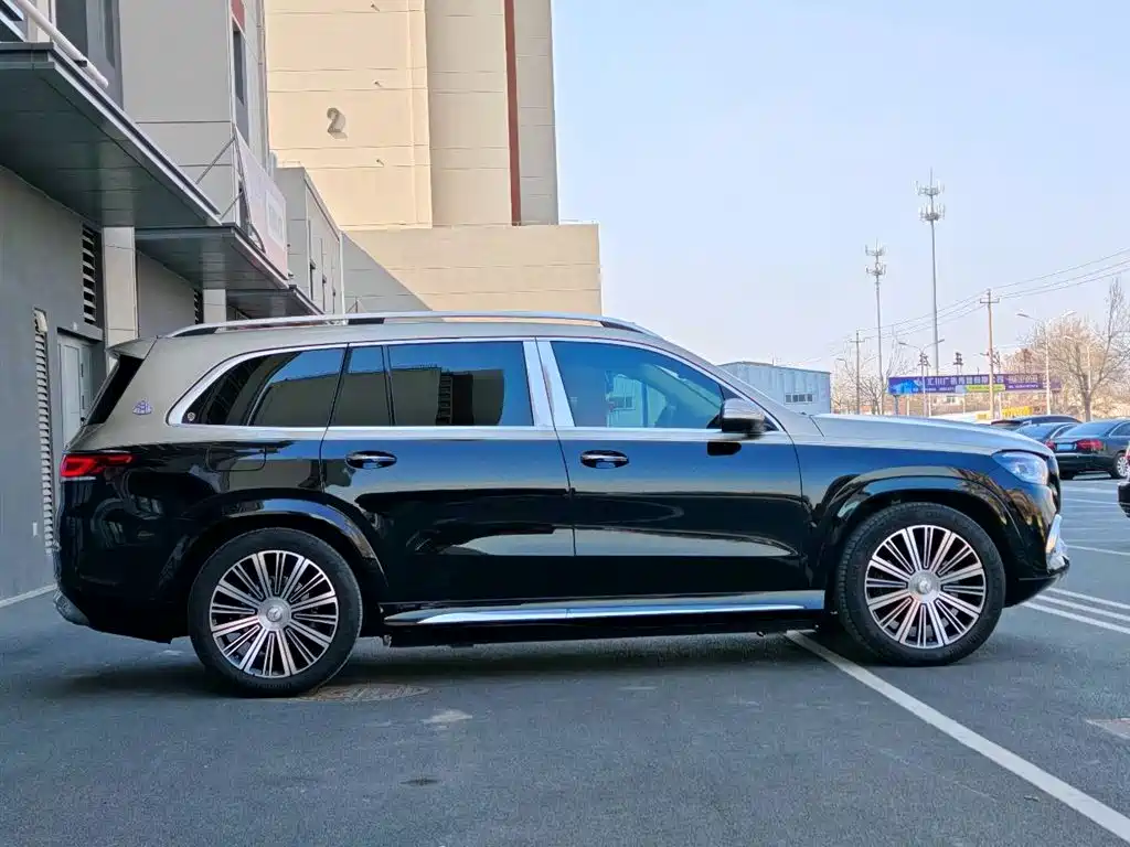 MERCEDES-BENZ MAYBACH GLS