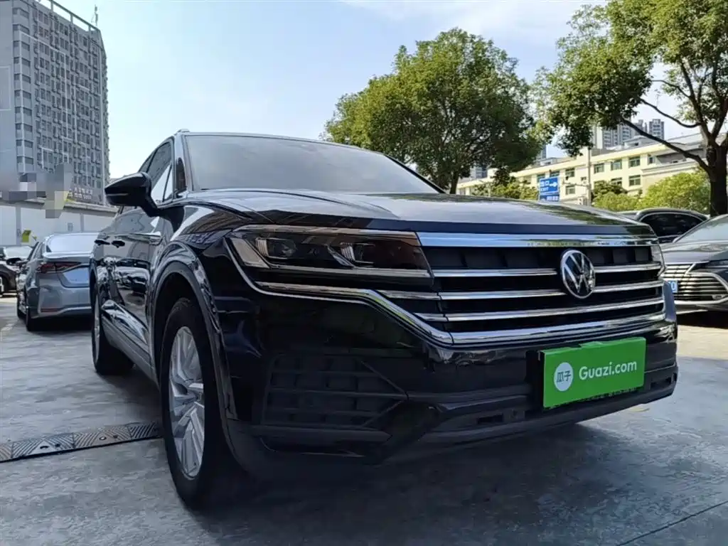 Volkswagen Touareg 2022 2.0TSI