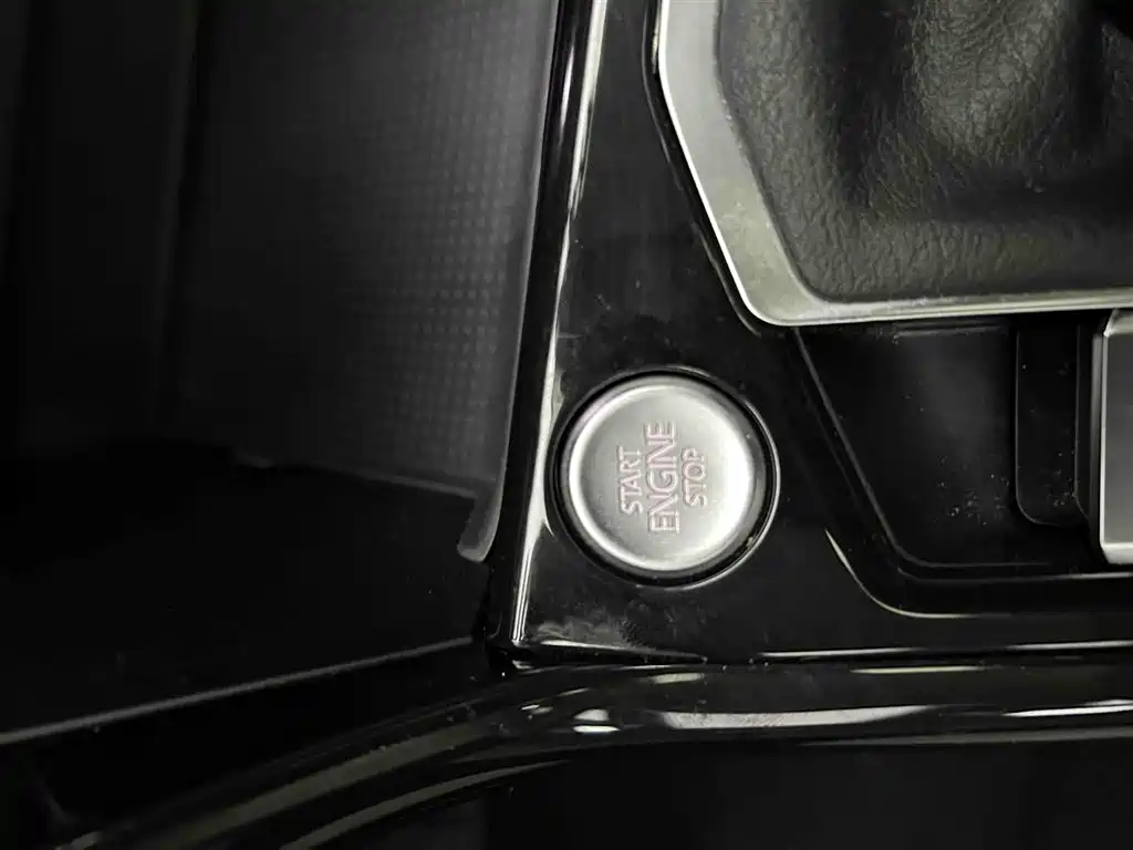 Volkswagen Tayron 2023 280TSI Luxury Plus