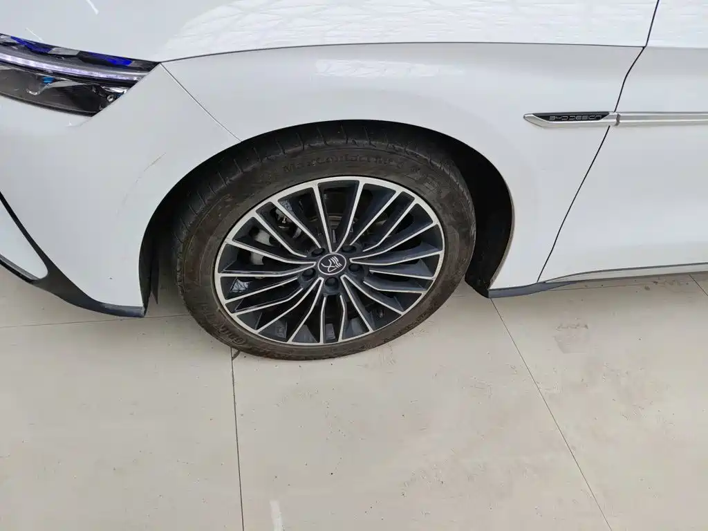 BYD Han — миниатюра 25