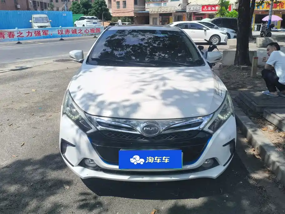 BYD Qin NEV — миниатюра 2