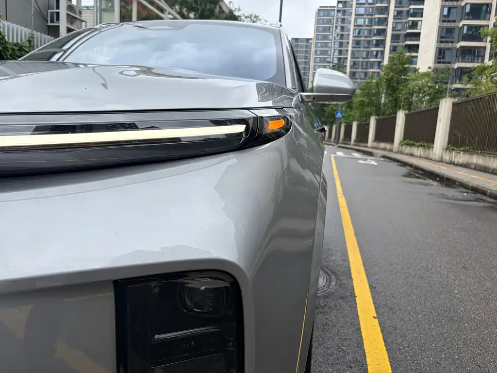 Li Auto Li L8 — миниатюра 4