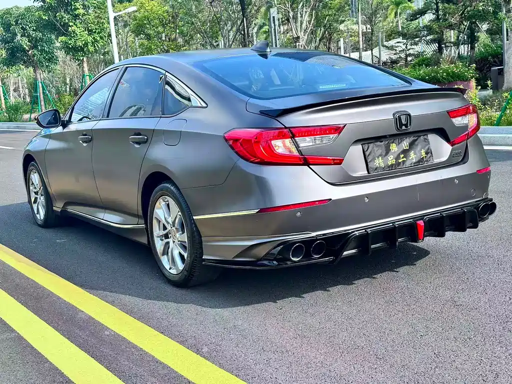 Honda Accord — миниатюра 5