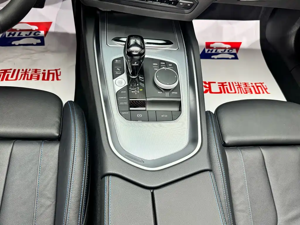 BMW Z4 — миниатюра 11