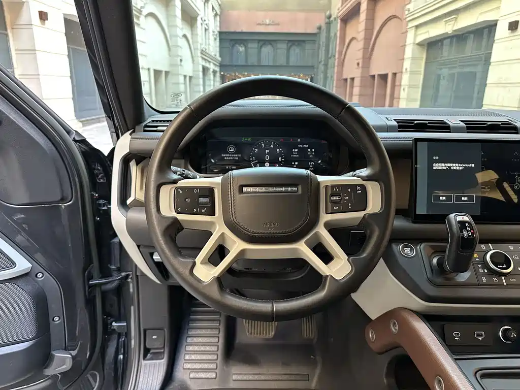 Land Rover Defender — миниатюра 16