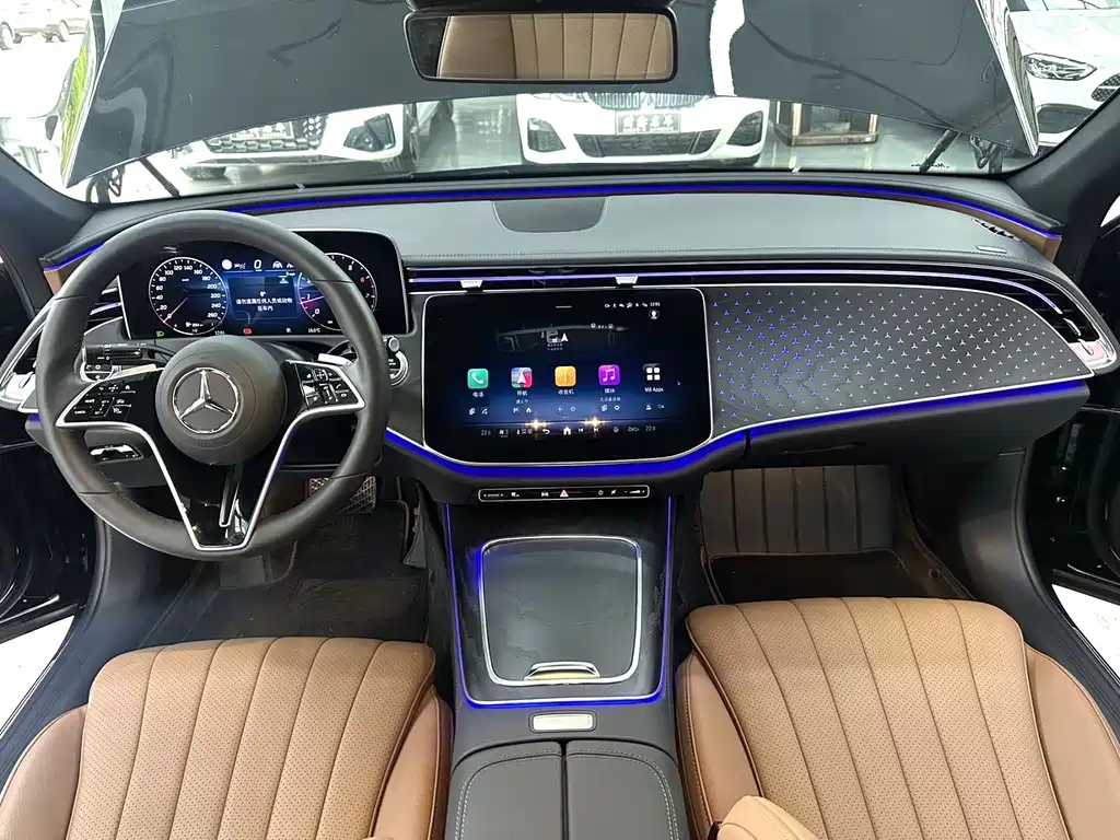 Mercedes-Benz E-Class E 2025 E 300 L Fashion