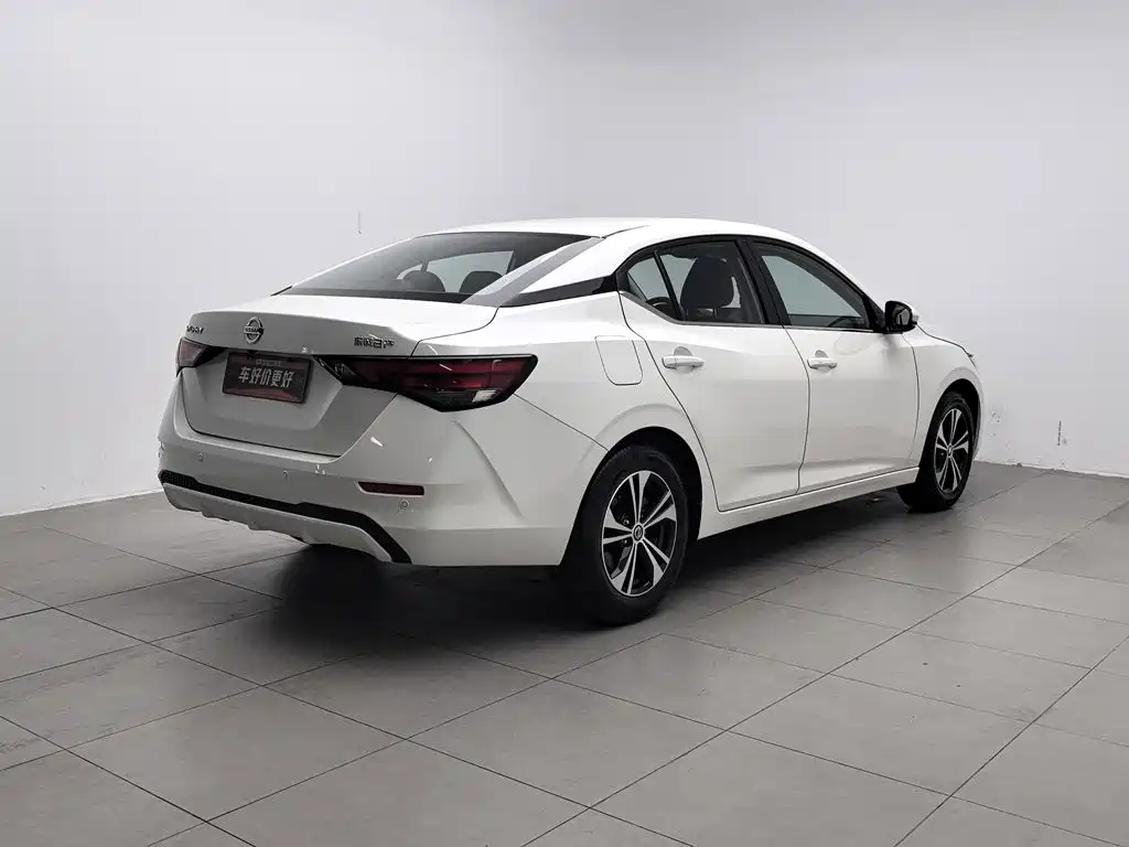 Nissan Sylphy — миниатюра 2