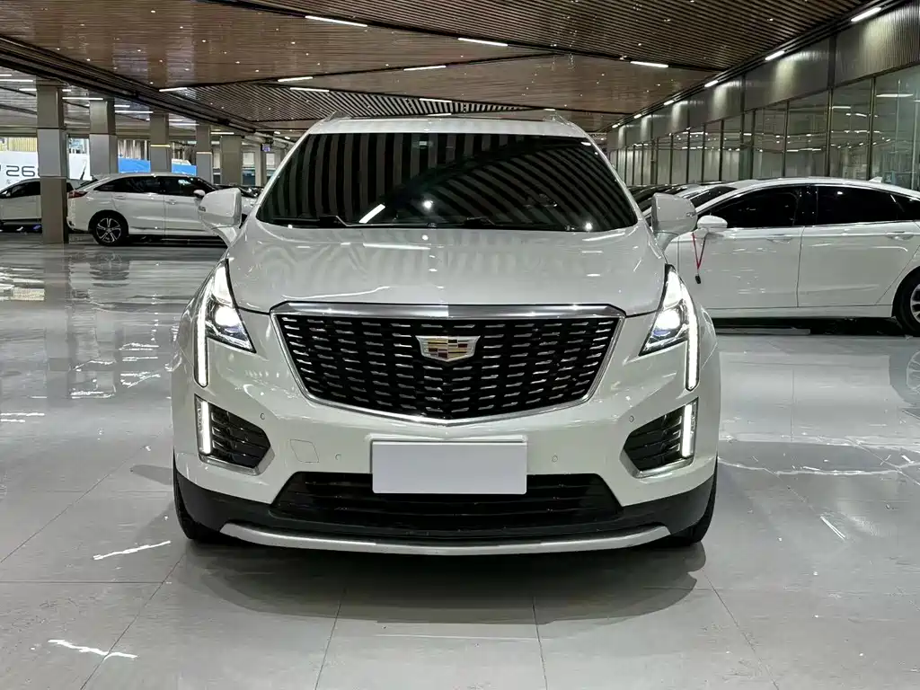 CADILLAC  XT5