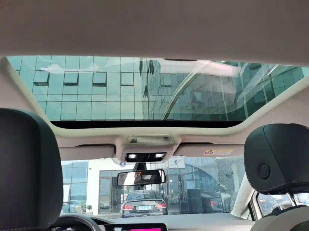 Volkswagen Golf — миниатюра 18