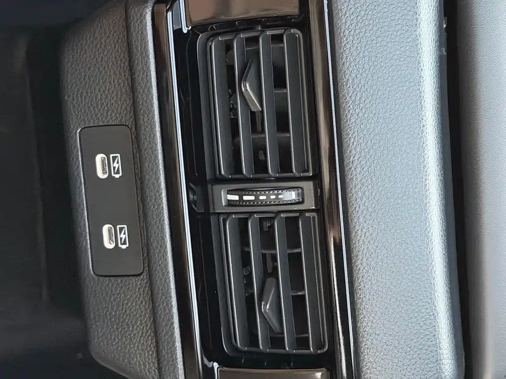 Honda Accord New Energy — миниатюра 11
