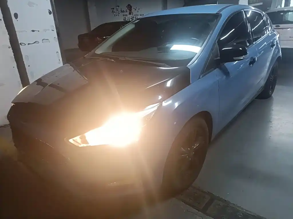 Ford Focus 2015 1.6L AT Comfort