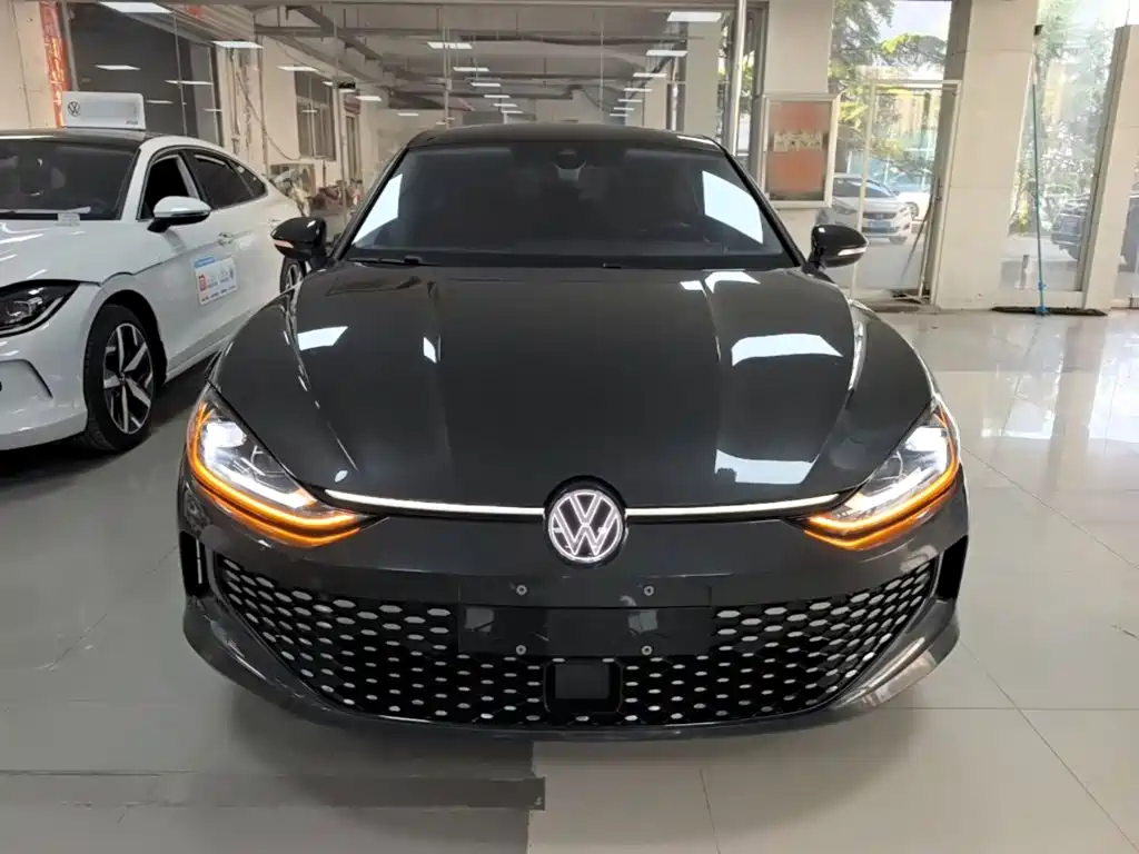 Volkswagen Lamando — миниатюра 3
