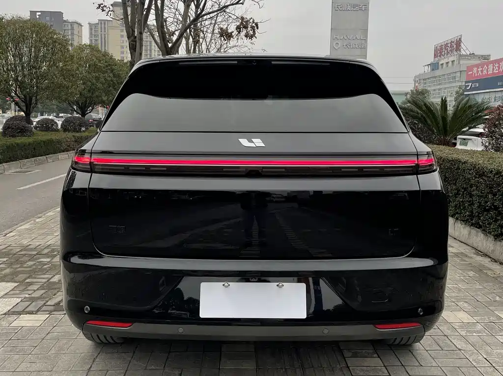 Li Auto IDEAL L7